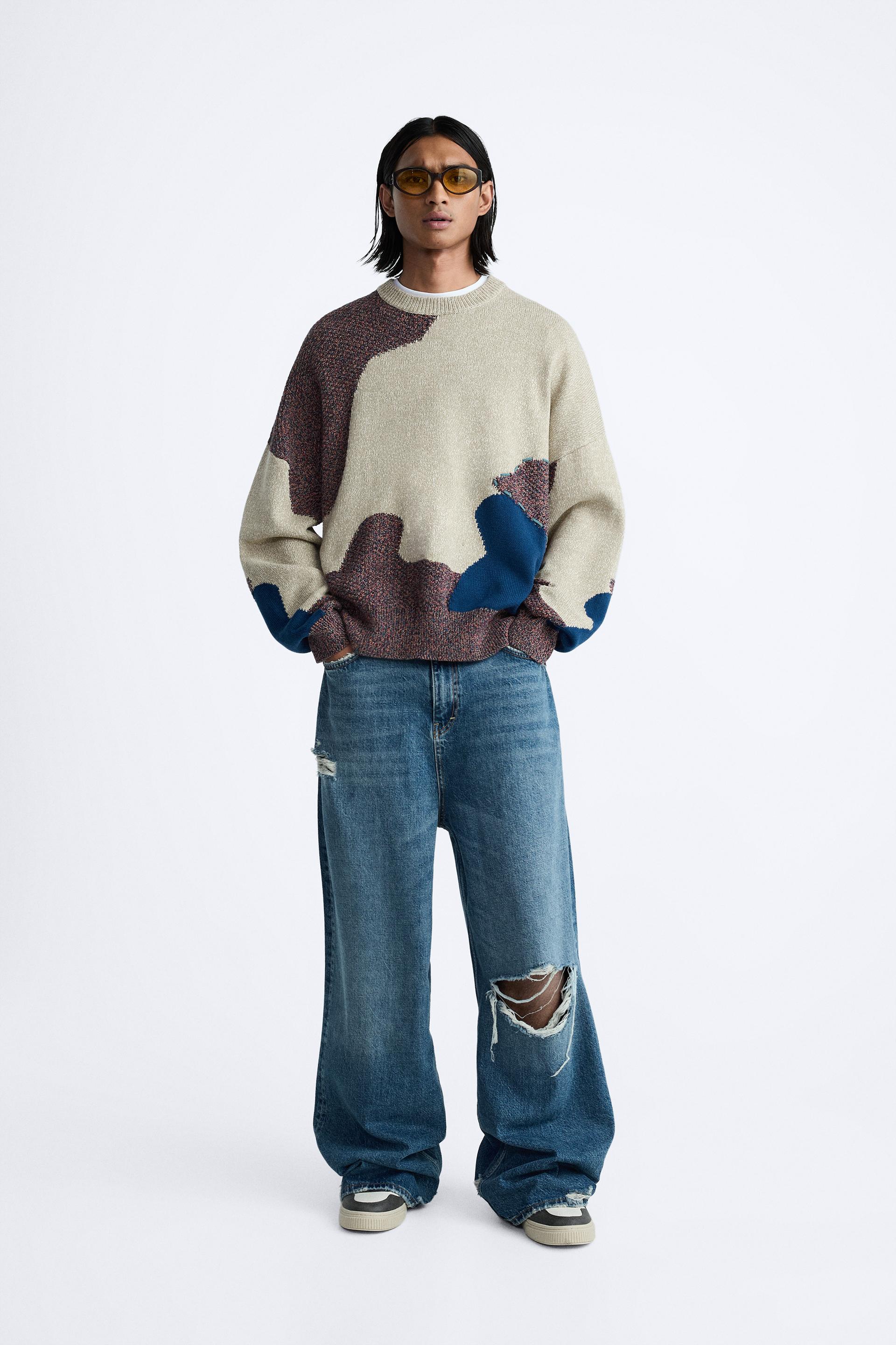 

ТРИКОТАЖНАЯ ФУТБОЛКА С ЦВЕТАМИ