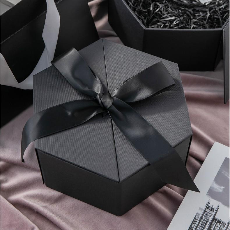 Exquisite Hexagonal Bridesmaid Gift Box with Large Bow - Empty Birthday or Special Occasion Box