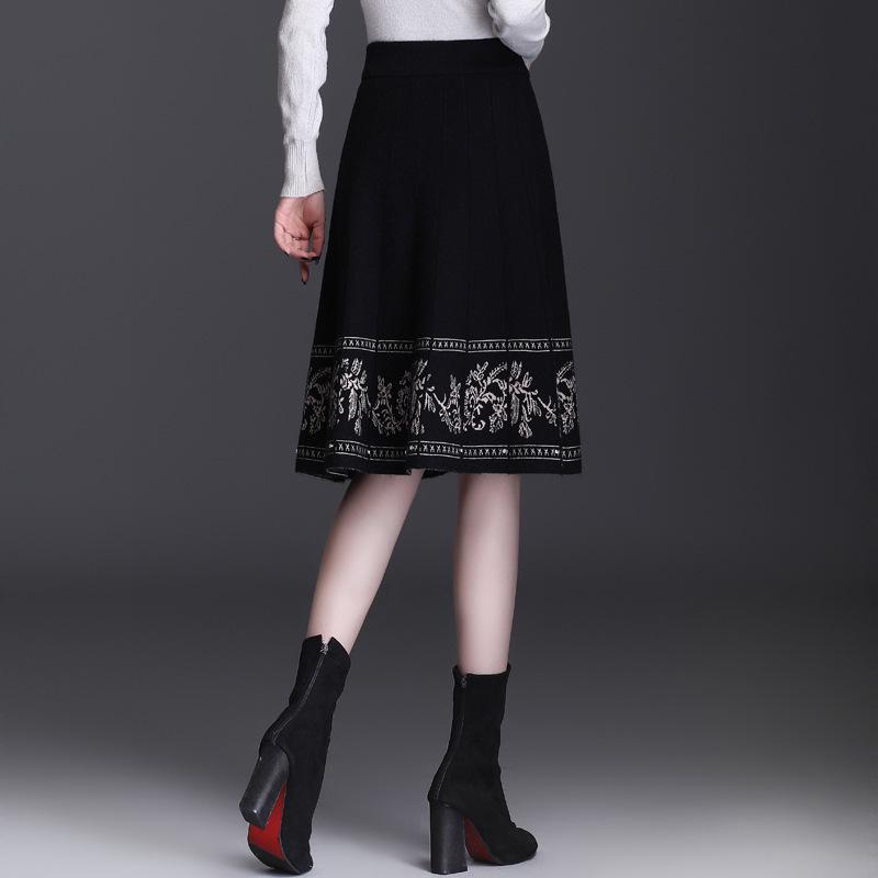 Ethnic Style Floral Knit A-line Midi Skirt - High Waist Autumn/Winter 2025
