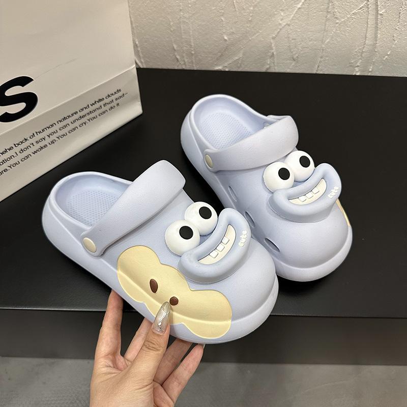 Nyári rajzfilm aranyos felhő lyukacsos cipő otthon lány táska fejviselet sokoldalú csúszásmentes hűs papucs