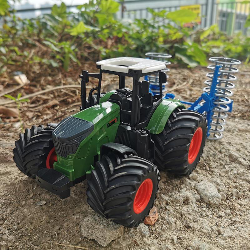Landwirtschaftlicher Traktor mit Anhänger Trägheitsspielzeug Gabelstapler Transportwagen Sprinkler Modell Simulationsspiel Jungen Kinderspielzeug Geschenke