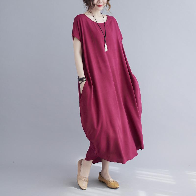 The Long Dress Is Loose for Summer