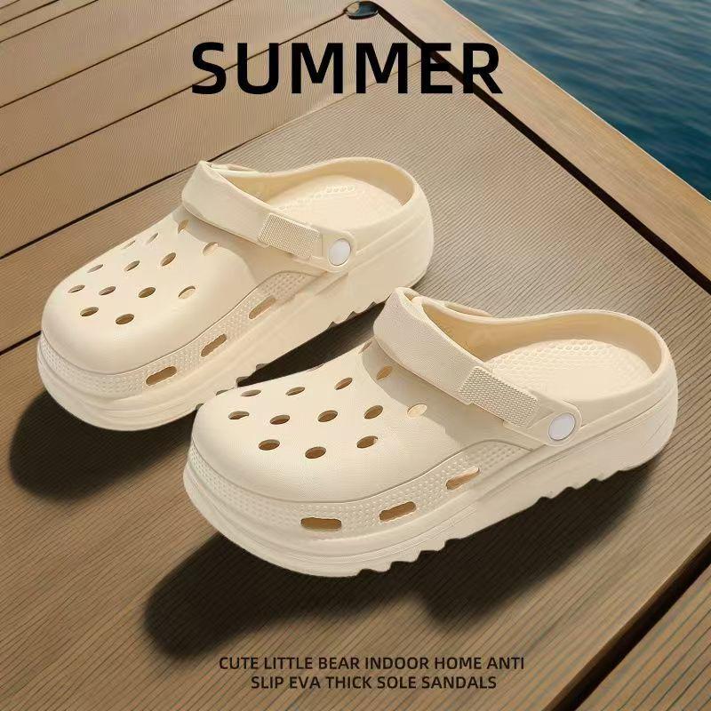 Women's 2024 Anti-Slip Thick-Soled Beach Shoes: Closed-Toe, Hole Design, Half-Slippers for Summer Outdoor Wear.