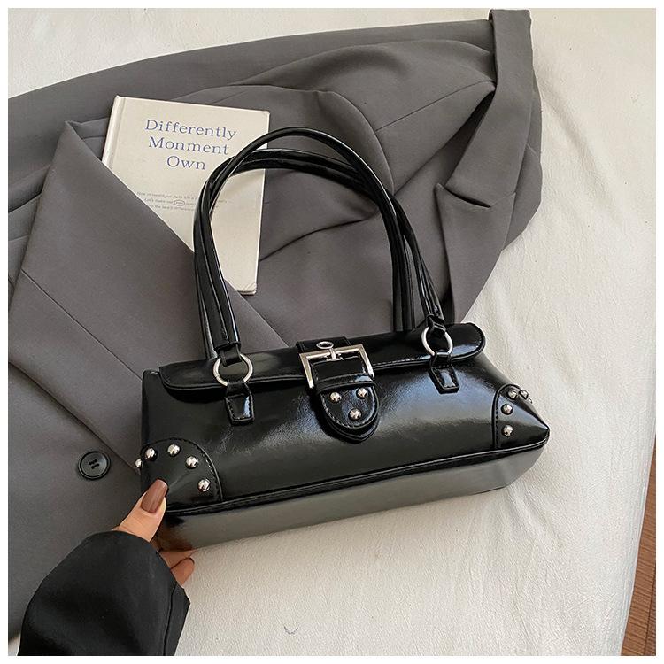 Personalized and Trendy Underarm Bag, Fashionable Shoulder Bag, Casual and High-quality Rivet Women's Bag, Tote Bag