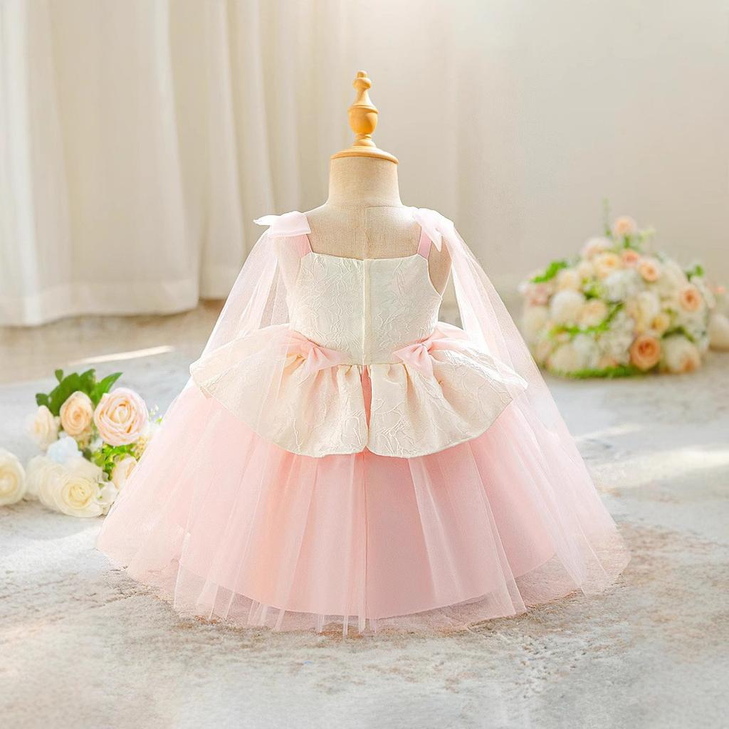 Dívčí princeznovské šaty na vystoupení