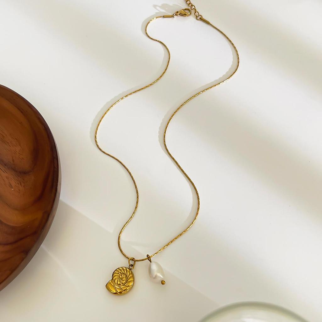 MHS.SUN Seestern Muschel Muschel Anhänger Halsketten Für Frauen Männer Edelstahl Trendige Kette Choker Strandparty Schmuck Sommer