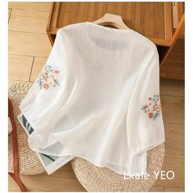 Embroidered Fashion Three-quarter Sleeve T-shirt Summer Loose and Thin Cotton Round Neck Pullover Small Shirt Top