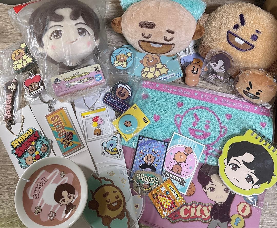 

[Б/У] Мерч BTS TinyTAN BT21 SUGA SHOOKY