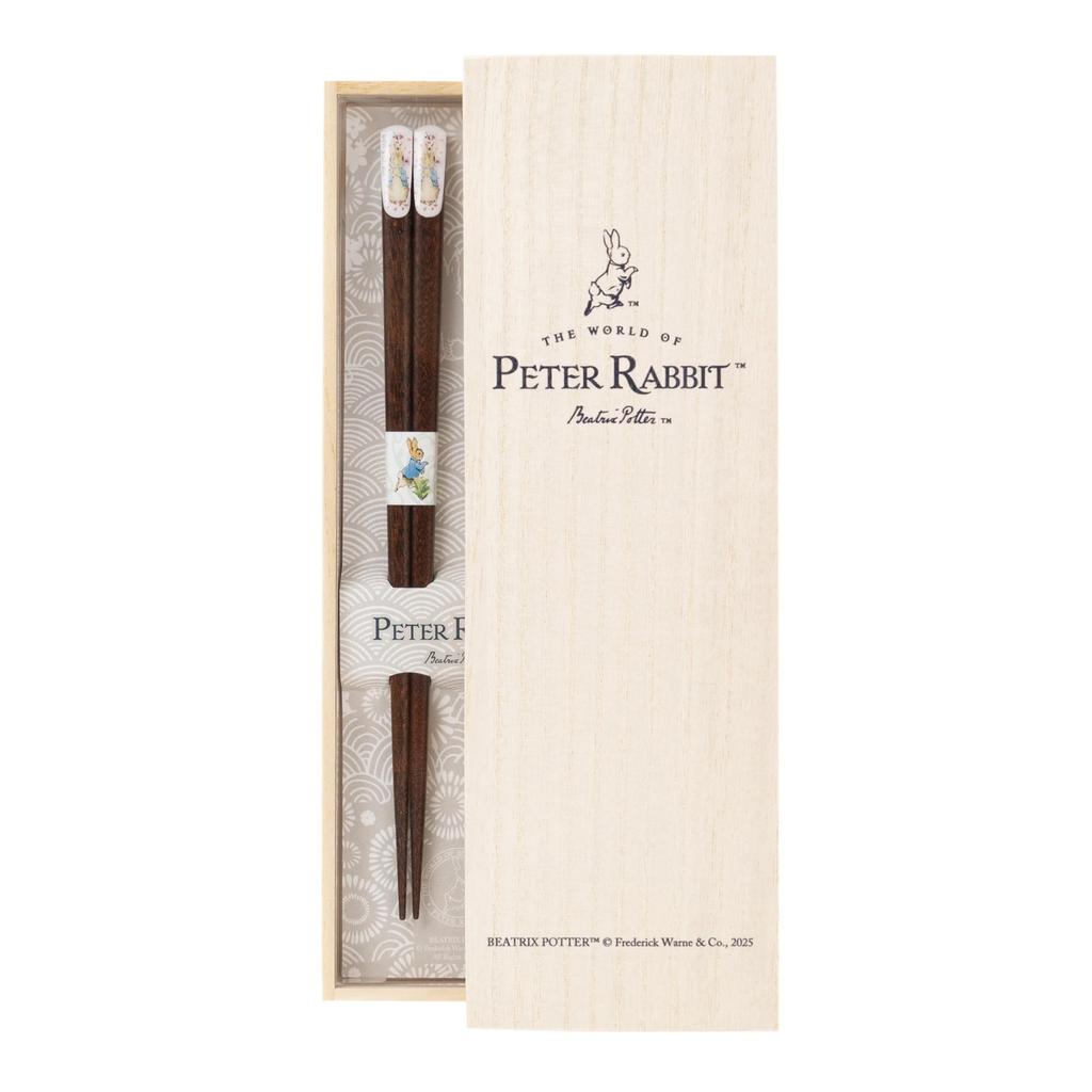 Aoba Tensuke Essstäbchen, Geschenkbox aus Paulownia-Holz, Peter Hase, Kirschblüten- & Rosen-Design, 2er-Set