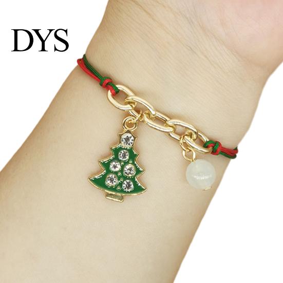 Christmas Party Favors Bracelets, Red Green String Bracelet, Adjustable Charm Bracelet Holiday Bracelets with Glow in The Dark Bead for Women