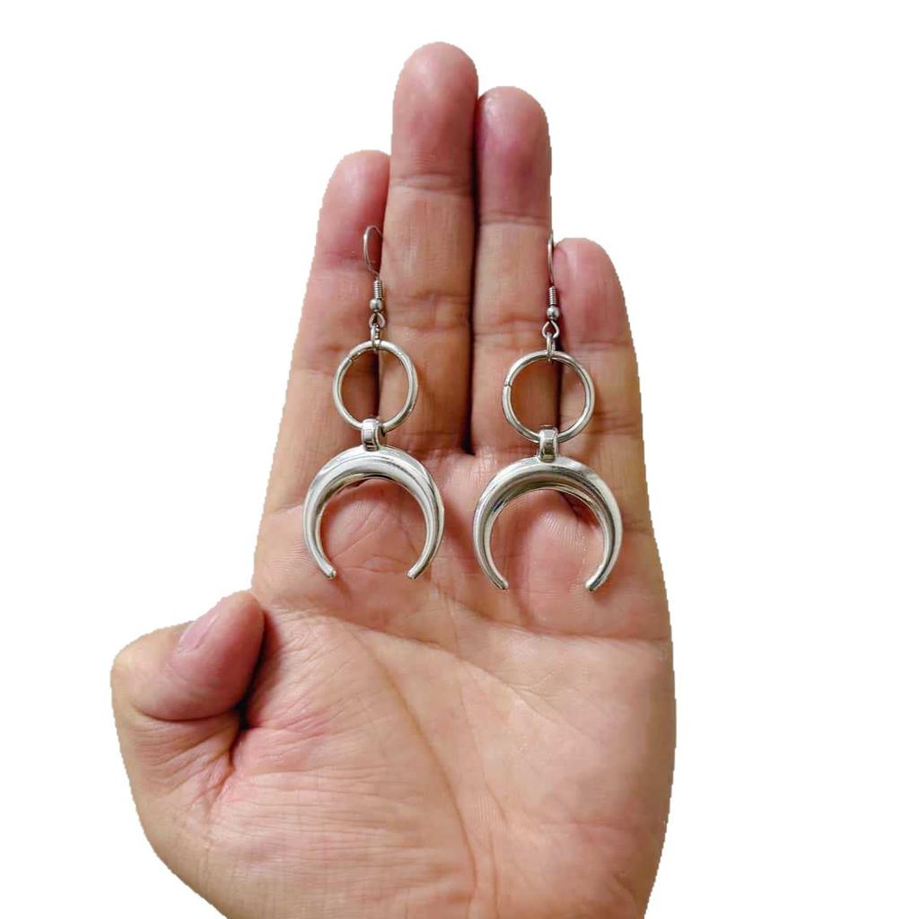 Harajuku Personality Silver Color Stainless Steel Circular Ring Crescent Moon Dangle Earrings for Women Fashion Hip Hop Jewelry