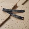 Stainless Steel Crocodile Pattern Bracelet Fashionable Unisex Diamond Shape Business Gift