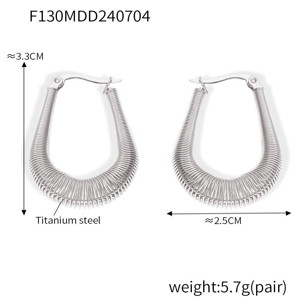 Retro European-American Style Titanium Gold-Plated U-Shaped Textured Earrings