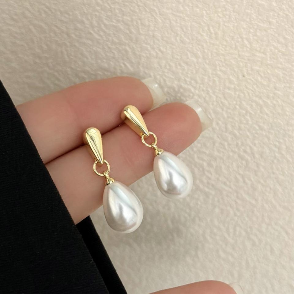 ZAKOL Fashion Elegant Teardrop Pear Imitation Zircon Drop Earrings Simple Versatile Zircon Gift For Women
