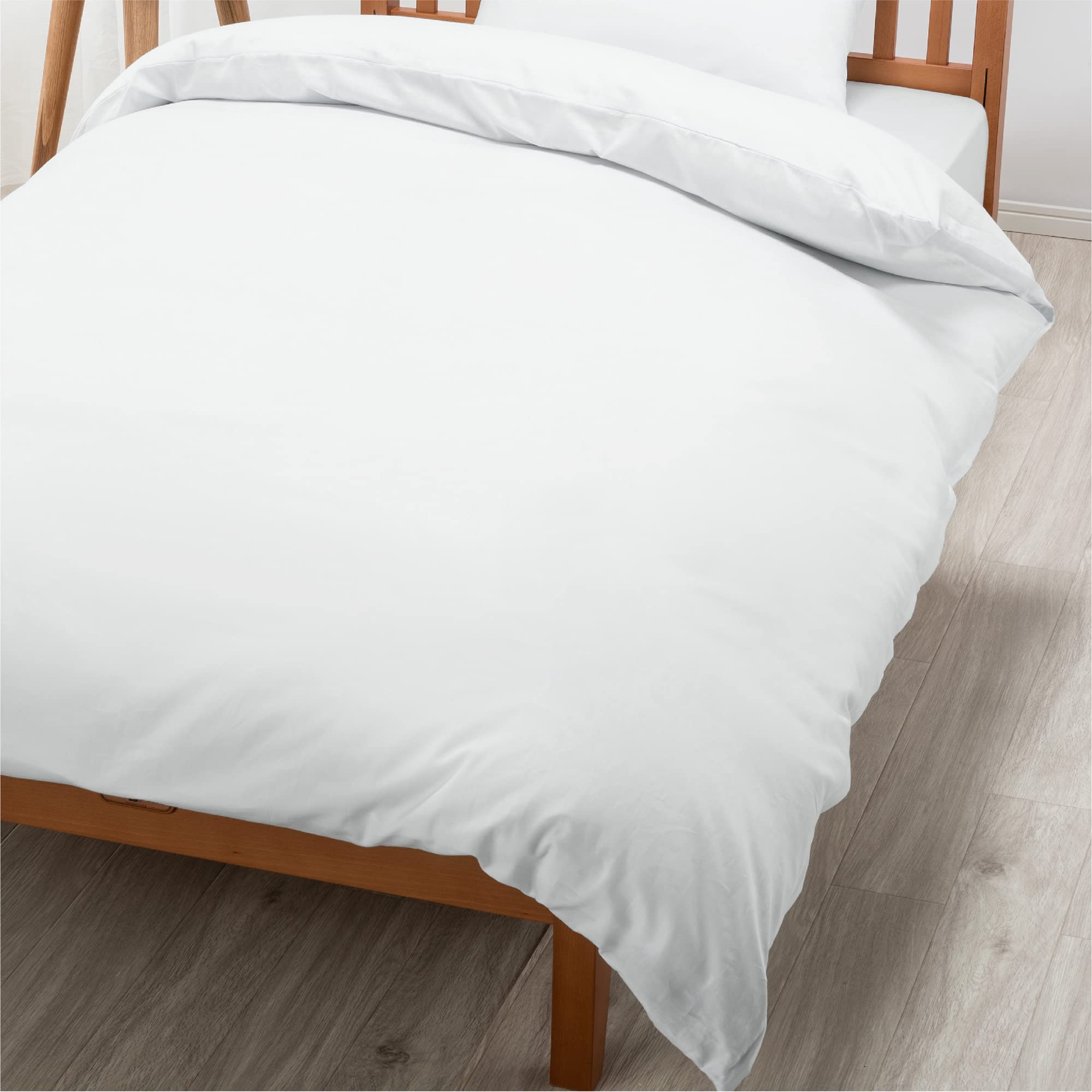 

Nishikawa Duvet smooth satin quick snaps for easy on and double zippers on both sides for easy insertion and removal of Beaute PI03900024 [Nishikawa] белый