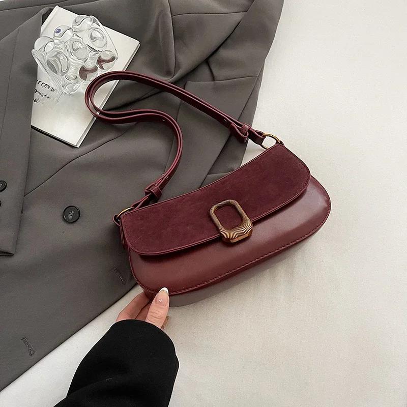 

Small PU Leather Flap Shoulder Bag for Women 2026 Spring Trend Y2K Design Handbags and Purses Females Crossbody Bags красный