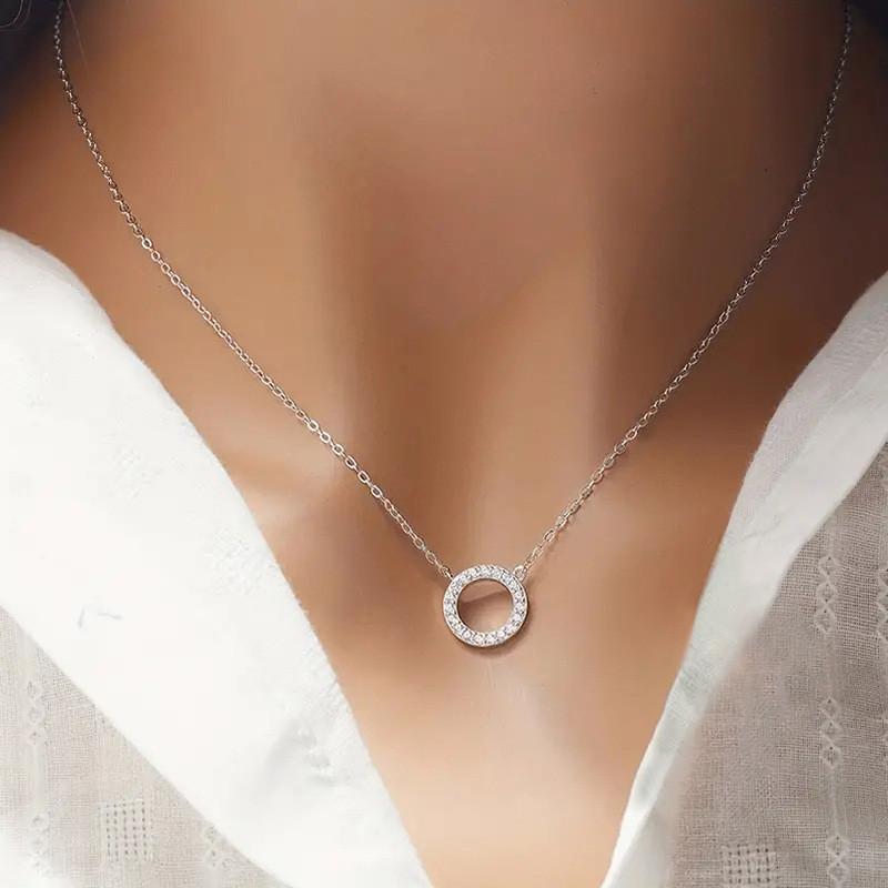 

925 Sterling Silver Circle Pendant Necklace for Women Fashion Contracted Choker Necklace Exquisite Sparkling CZ Jewelry