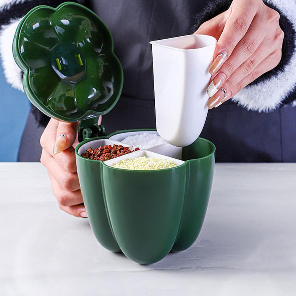 Zásobník na koření 4 v 1 se lžičkou na pepř a koření Plastová dóza Kreativní dóza na grilování ve tvaru chilli a koření do kuchyně