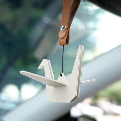 Désodorisants de voiture Grue parfumée de voiture Pendentif parfum pour voiture Pendentif Grue pour voiture Pendentif d'aromathérapie Grue pour voiture