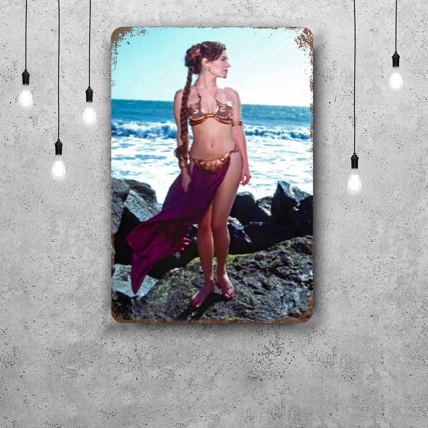 

carrie fisher Classic Poster Rusty Metal Plaque Retro Decorative Plate Bar Man Cave Garage Club Metal Sign Wall Decoration 20x30cm（7.8x11.8inch）