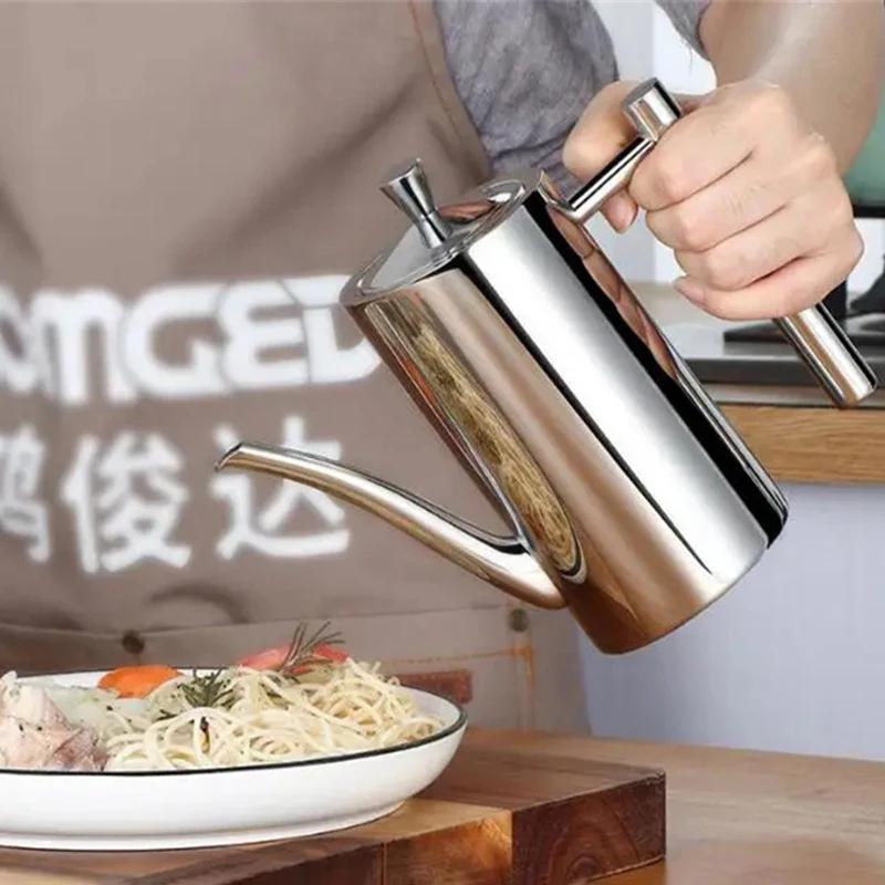 304 Stainless Steel Oil Can Olive Oil Soy Sauce Oil Pot Leakproof Seasoning Container Kitchen Storage Cooking Tool 500&700ML