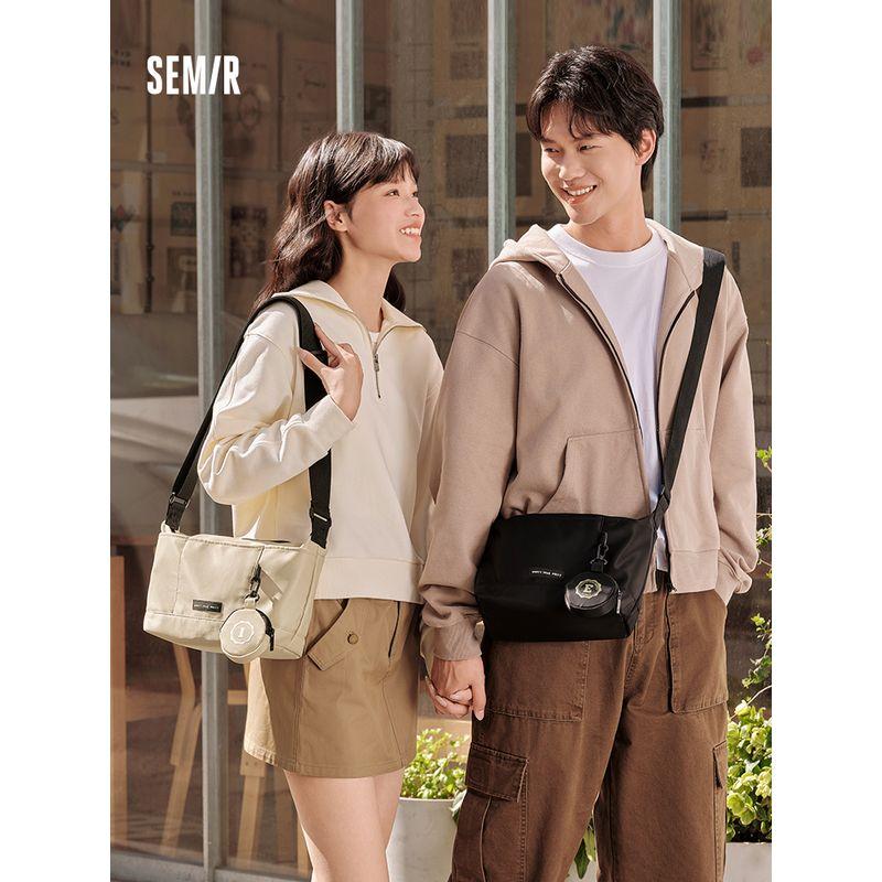 

Senma Outdoor Work Clothes Wind Large Capacity Letter Crossbody Bag Khakis 50601