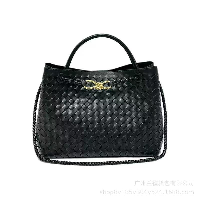 Nieuwe handgeweven tas grote capaciteit tote handtas modetrend veelzijdige enkele schouder messenger casual dames tas