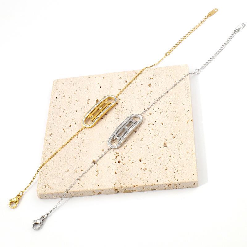 Elegant Titanium Steel Meijia Pendant Set: Women's Diamond Paperclip Clavicle Chain Trio