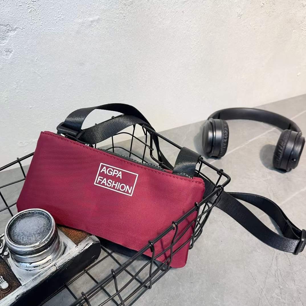 

Новая сумка для мобильного телефона, маленькая сумка через плечо, нейлоновая напечатанная мини-сумка, сумка через плечо, универсальная летняя сумка, женская модная маленькая сумка бордовый