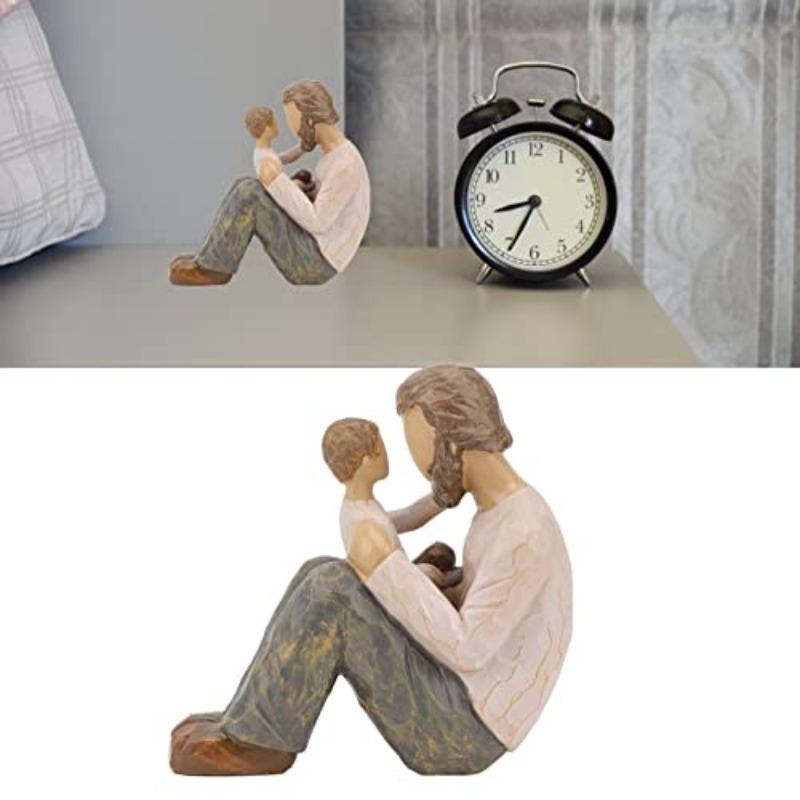 The Lifelike Appearance of the Father and Son Statues Is a Family Ornament Made of Sturdy Resin Material, Hand Drawn and Carved
