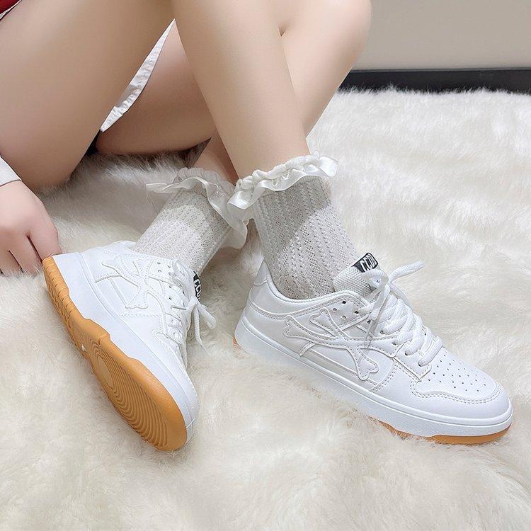Women's Sneakers  Autumn and Winter New Thick Bottom Heighten Soft Bottom Lightweight Black and White Panda Women's Casual Sneaker Mixed Batch