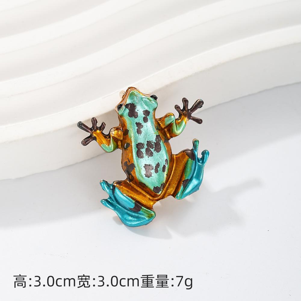 

New Trendy Cartoon Color Rhinestone Dripping Oil Tree Frog Brooches for Women Enamel Corsage Clothing Accessories Jewelry Gifts