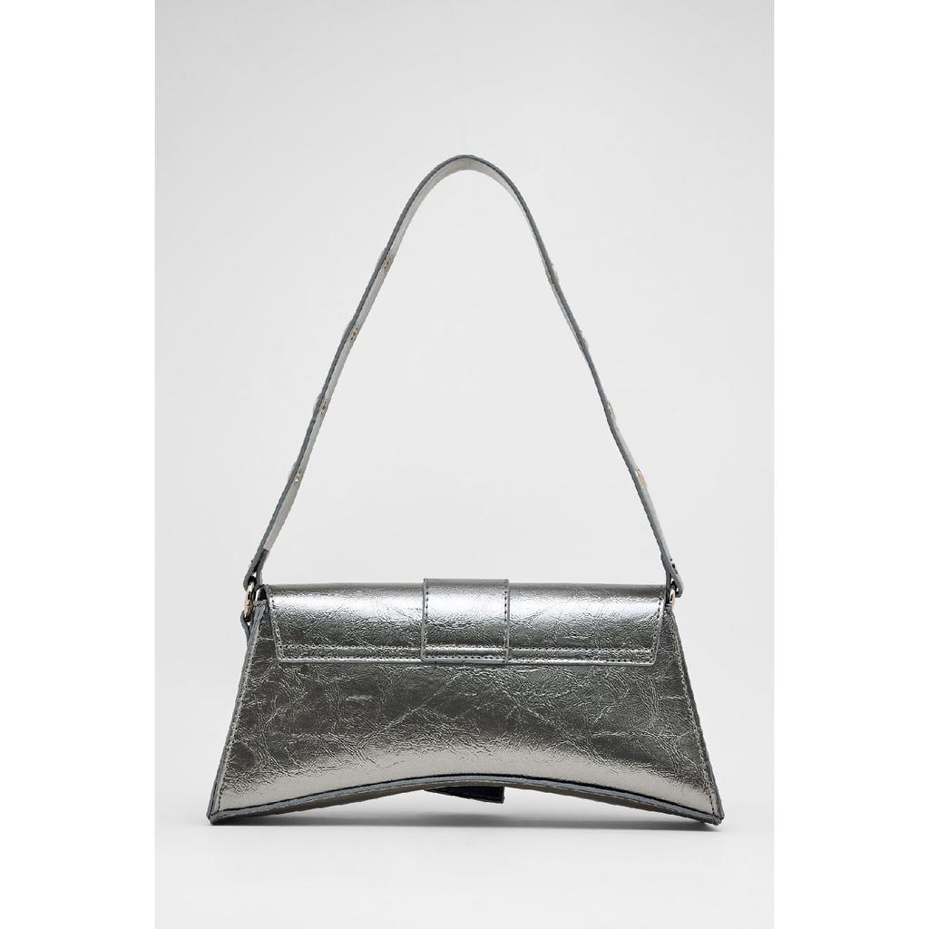 Dámská asymetrická bageta s cvočky