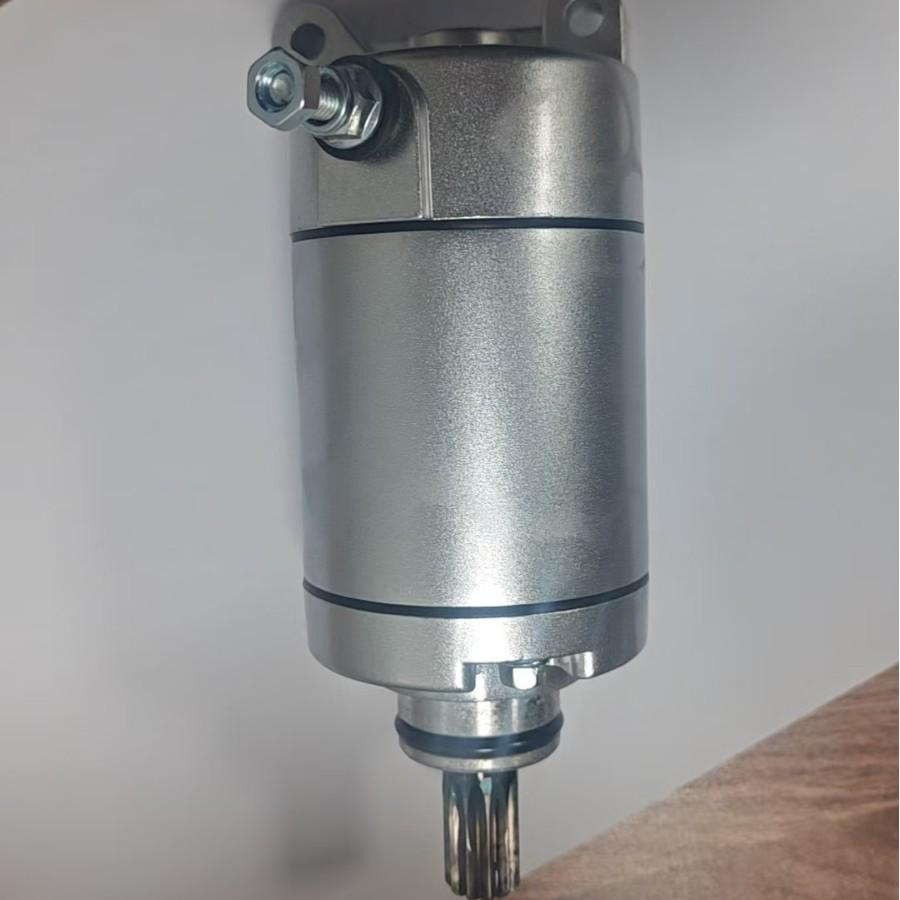 CB250 Motor Starter with 211 Teeth for Motorcycle & Scooter Compatibility, Ideal for Zongshen & Foton. Not Specified