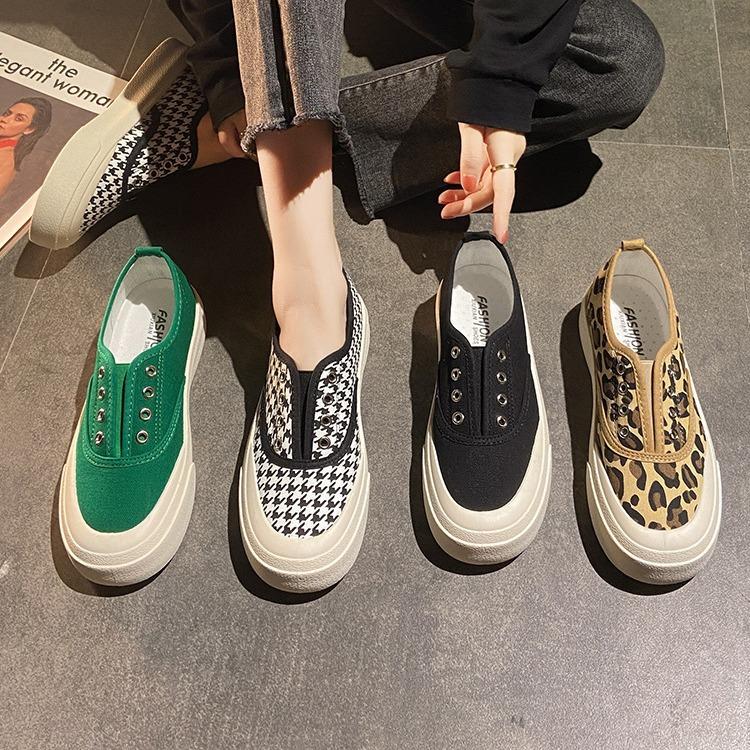 Spring Lace-free Little White Shoes Women's New One-pedal Lazy Canvas Shoes Platform Women's Shoes Board Shoes Cloth Shoes