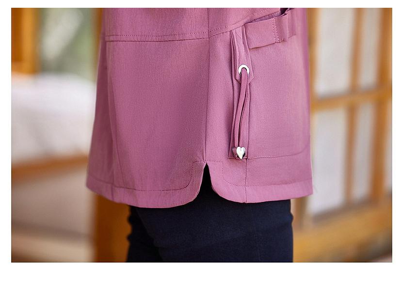 Mother's Spring/Autumn 2026 Jacket for Women: Stylish, Loose-Fit, Hooded Top for Middle-aged and Elderly