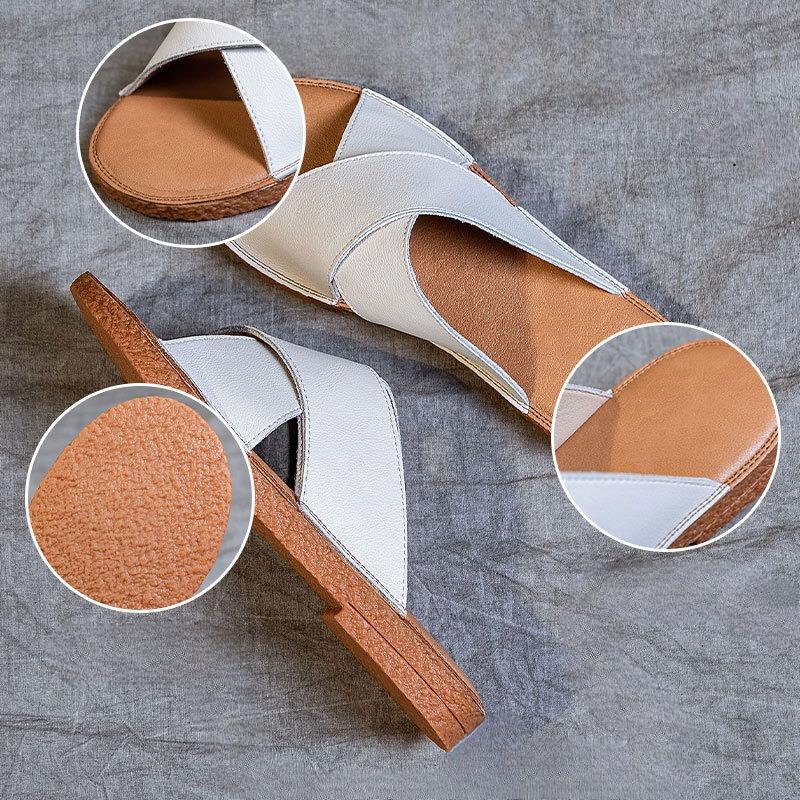 Fashionable Women's Outerwear Versatile Flat New Beach Shoes and Slippers