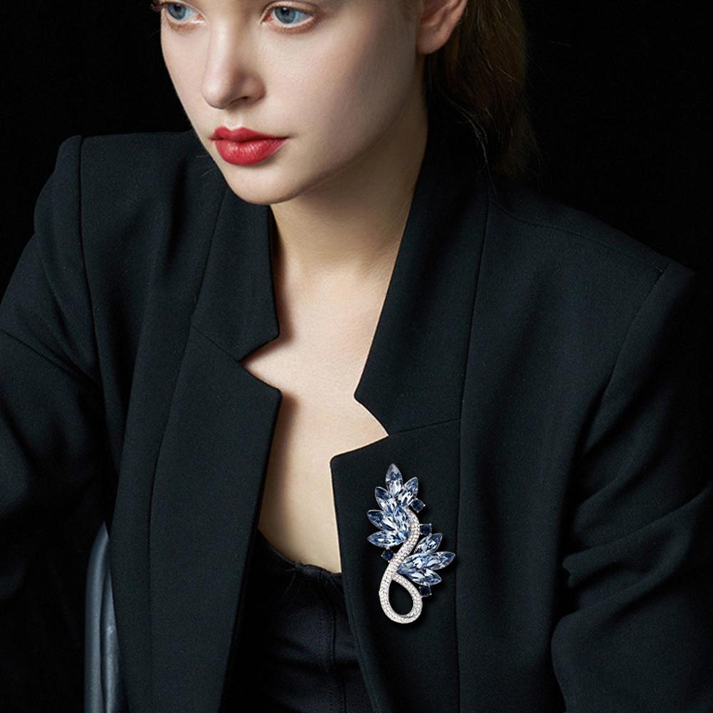 Senior Brooches Flower Leaf Brooch Pins for Women Suit Pendant  Fashion Brooches Jewelry