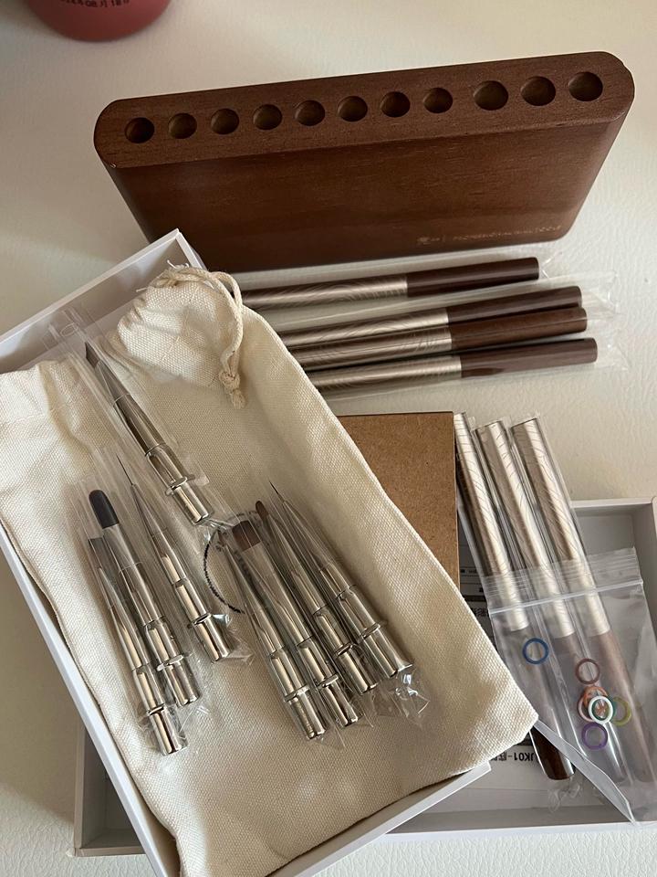 Original Design Professional High-end Interchangeable Nail Art Brush Pen Set with French ultra Fine Line Brushes Nail Art