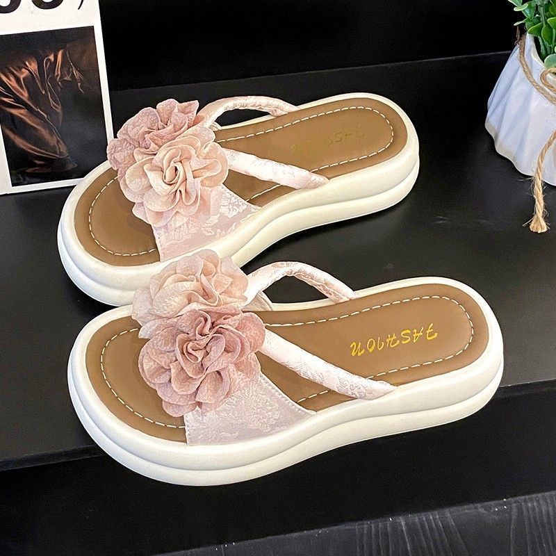 Beautiful Casual Cool Slippers Women's 2025 New Summer Wear with Skirt Flat-bottomed Seaside Vacation Beach Roman Shoes