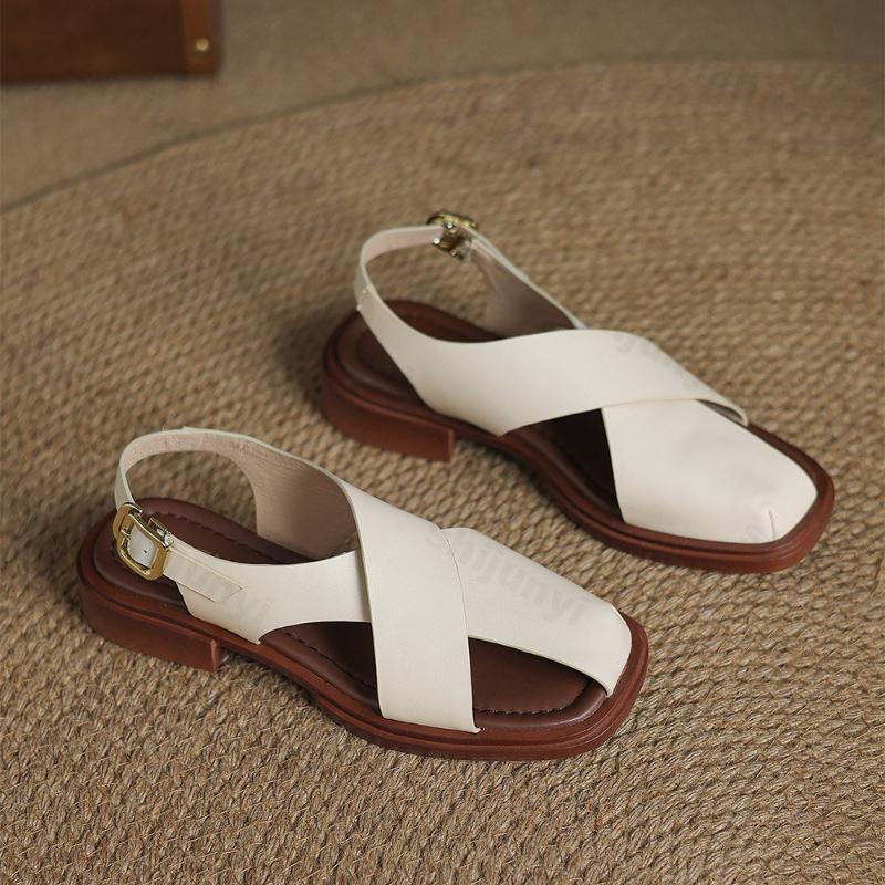 Fashion Roman Style Retro Square Head Women's Casual Flat Sandals 2025 Summer Fashion Hollow Versatile Soft Soled Comfortable Cool Shoes