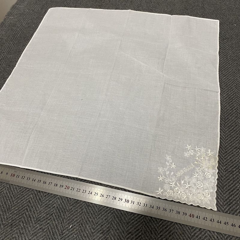 

Vintage Made in Japan Vintage Small Square Towel Pure Cotton Sweat-Absorbent Handkerchief Female Fashion Retro Art Floral Print Scarf Headscarf 6020