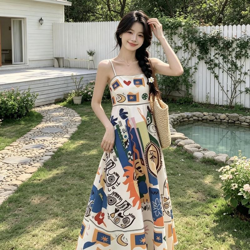 Niche graffiti print suspender dress women's summer new retro vacation ethnic style waist seaside beach dress