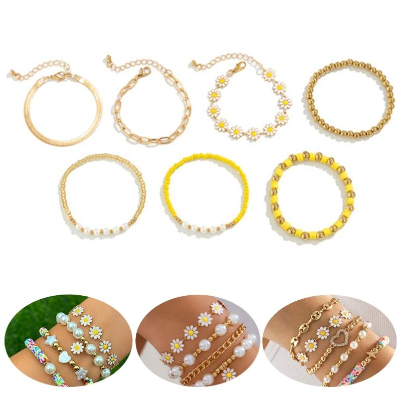 Daisy Pendant Bracelet Set with Faux Pearls Colorful Beaded Handchain Accessory Stackable Wristchain for Women Girls