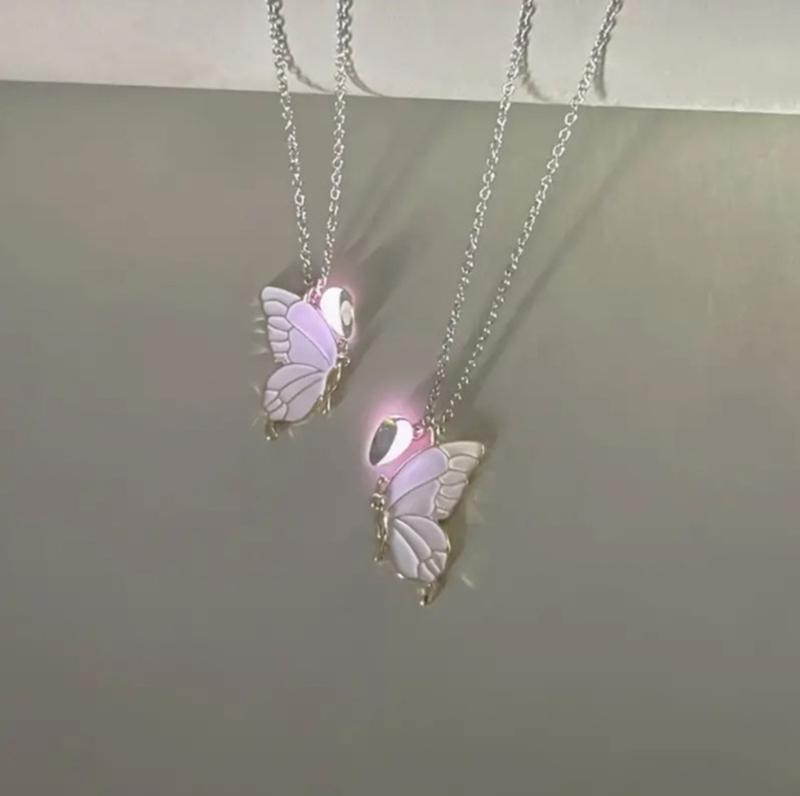 1 Pair Glowing In Dark Butterfly Pendant Necklaces With Magnetic Heart Clasp Detail For Best Friend Gift