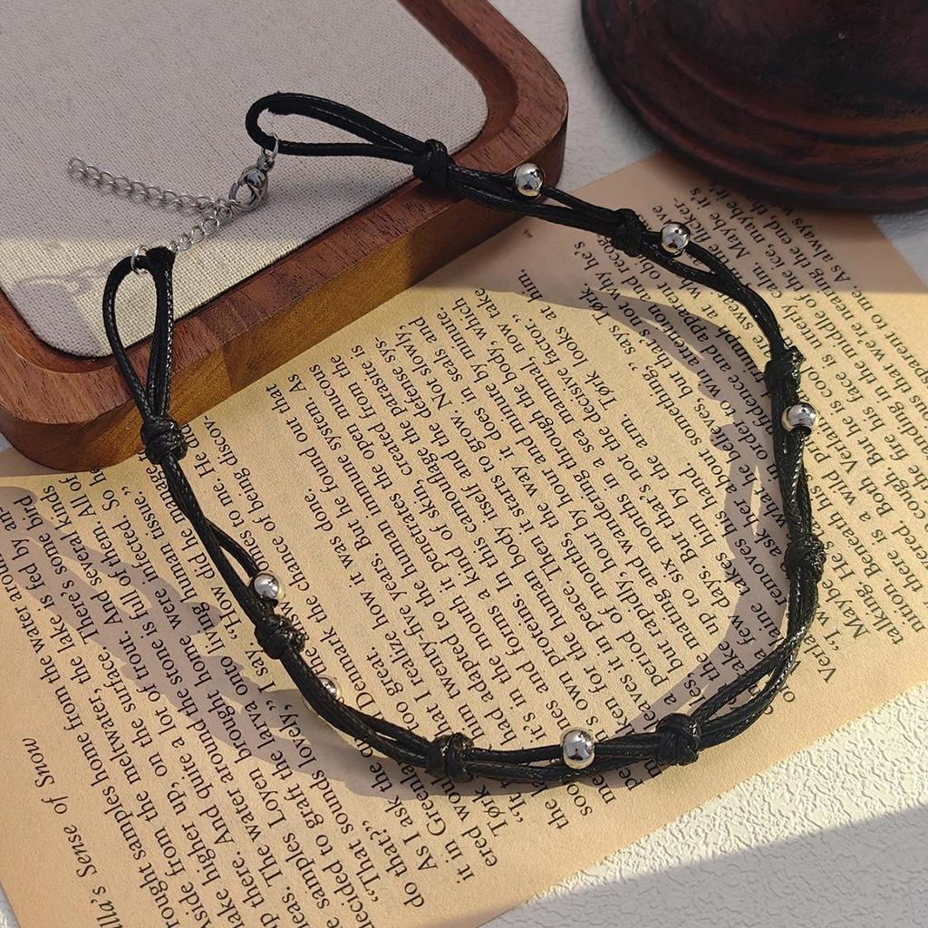 European Chic Leather Butterfly Bracelet & Necklace Set: Trendy, Luxurious, Simple, Fashionable