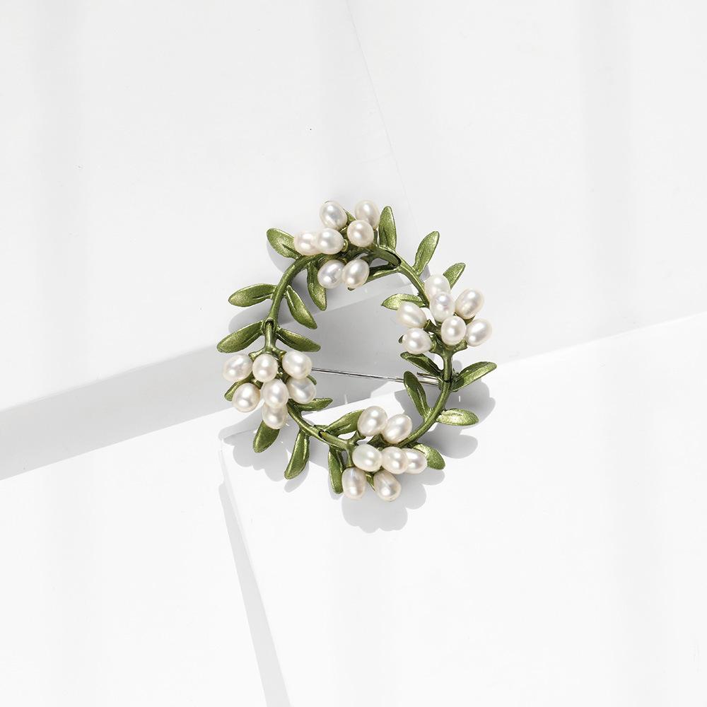 Vintage Literary And Retro Pearl Garland Brooch, Mori Gardenia Pin Sweater Cardigan Corsage Accessories