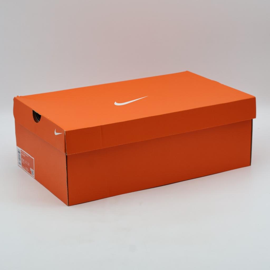 IQ0627-001 Nike Vomero Premium Chrome Mini Swoosh Black (Men's)