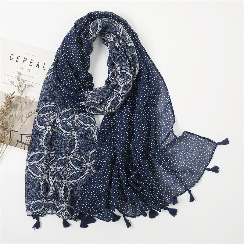 Fashion Luxury Petal Floral Tassel Viscose Shawl Scarf Lady High Quality Wrap Pashmina Stole Bufandas Muslim Hijab 180*90Cm