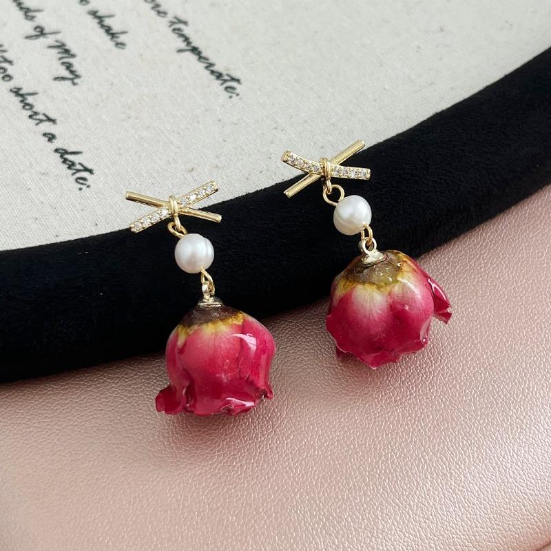Natural Rose Flower Earrings for Women - Elegant Court Style Freshwater Pearl Stud Earrings - Handcrafted Earrings